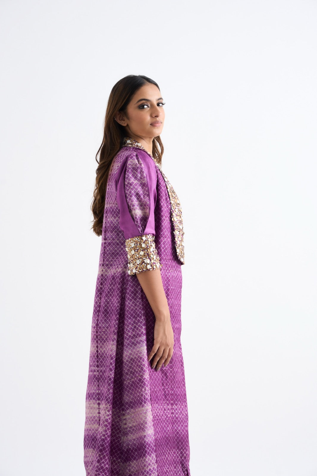 Purple Collar & Sleeves Embroidery Suit